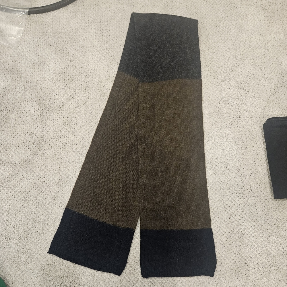 GAP Black Brown Stripe Lambswool Scarf NWT